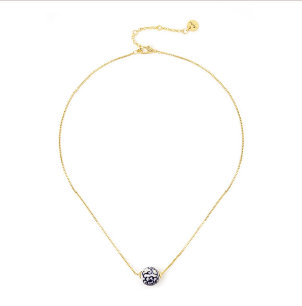 Collana corta a maglie veneziane e boule pendente Jasmine di Sodini Bijoux
